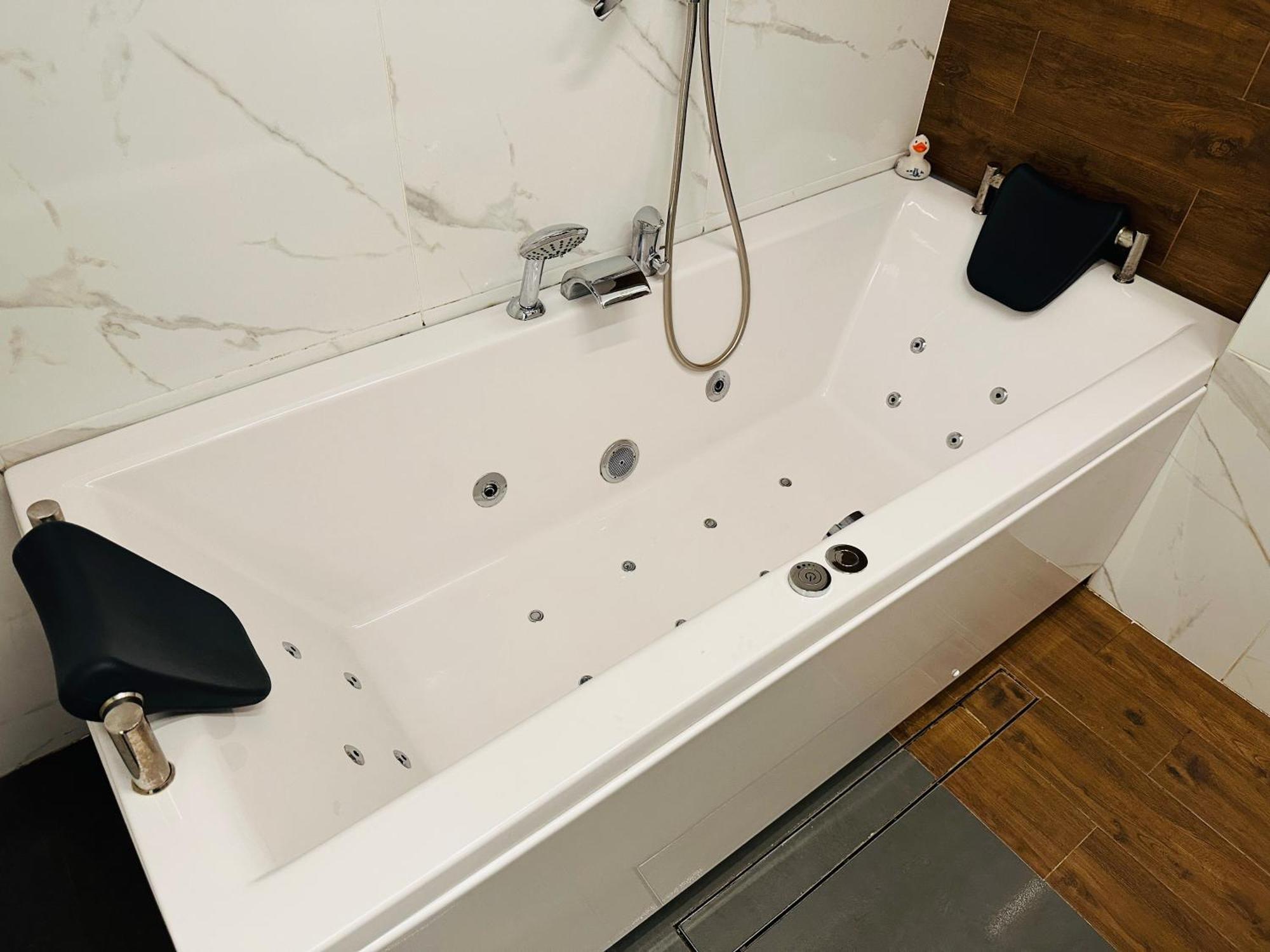 Apartment Luxury Oasis In Absolute Center Of Sofia